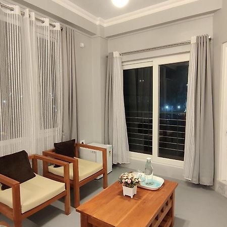 Urban Tavern Shillong Zewnętrze zdjęcie