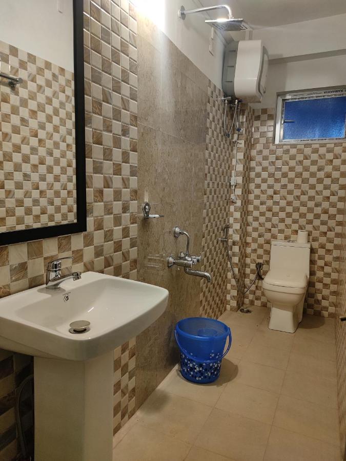 Urban Tavern Shillong Zewnętrze zdjęcie